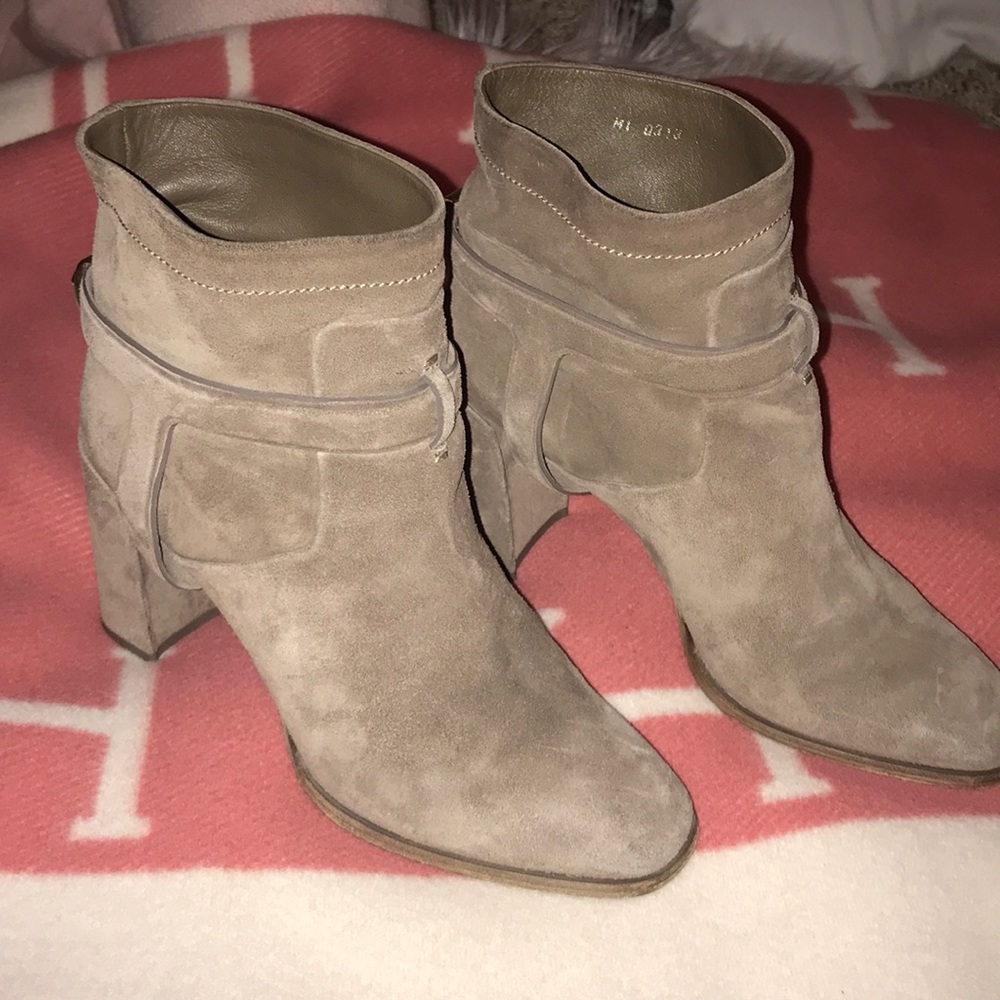 Beige Dior Boots